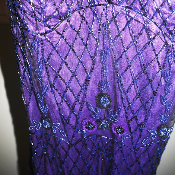 Marina: Beaded Midi Formal/Prom Dress with Tulle Hem - Picture 6 of 10